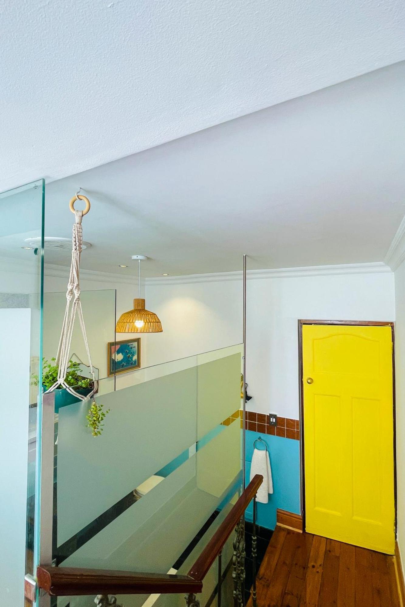 Hotel Ami Vine House à Le Cap Extérieur photo